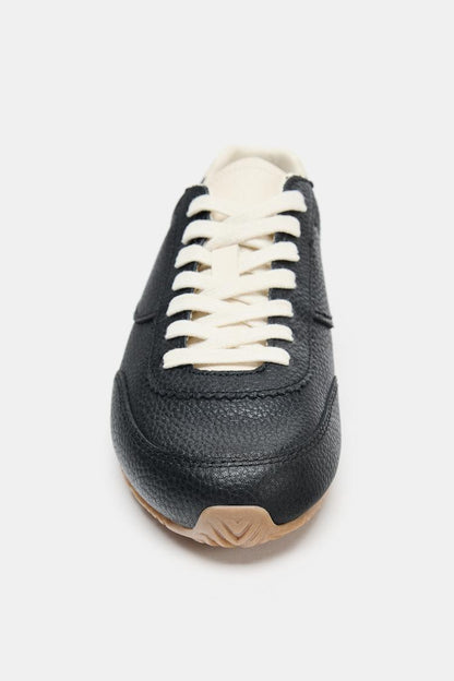 CONTRAST LEATHER TRAINERS