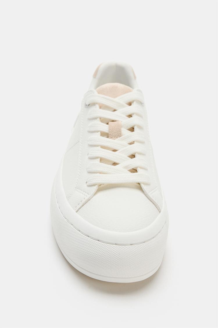 TRAINERS WITH HEEL DETAIL